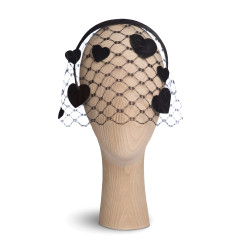 Veil Heart Black 