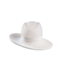 Nita White Hat