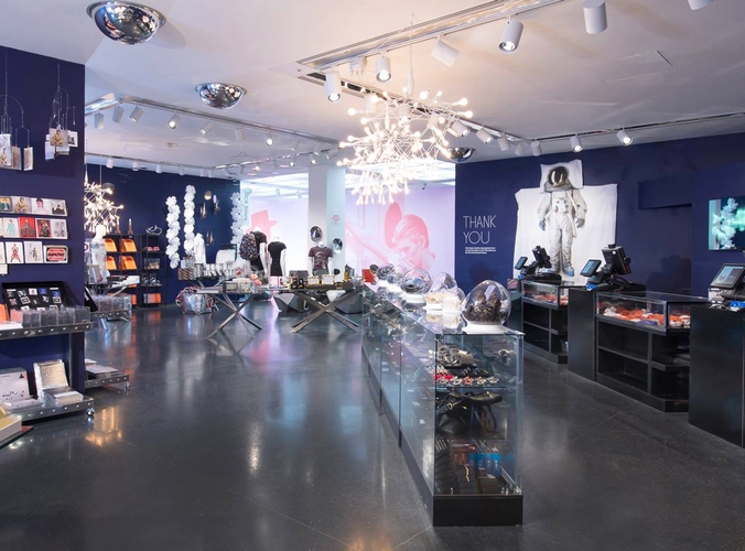 Kristina Dragomir - Stores