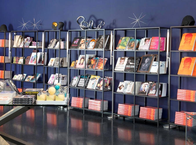 Kristina Dragomir - Stores